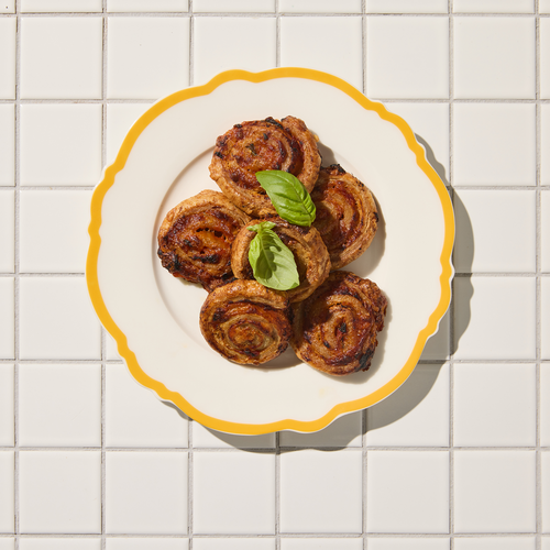 7 Veggie Sauce Pizza Scrolls